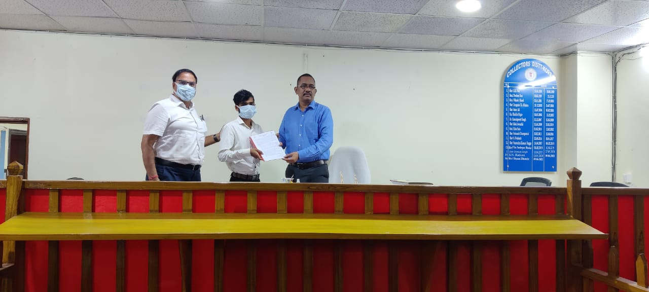 कलेक्टर  धावड़े की संवेदनशीलता से महज 5 दिन के अंदर उमेश को मिली अनुकम्पा नियुक्ति&rsquo;