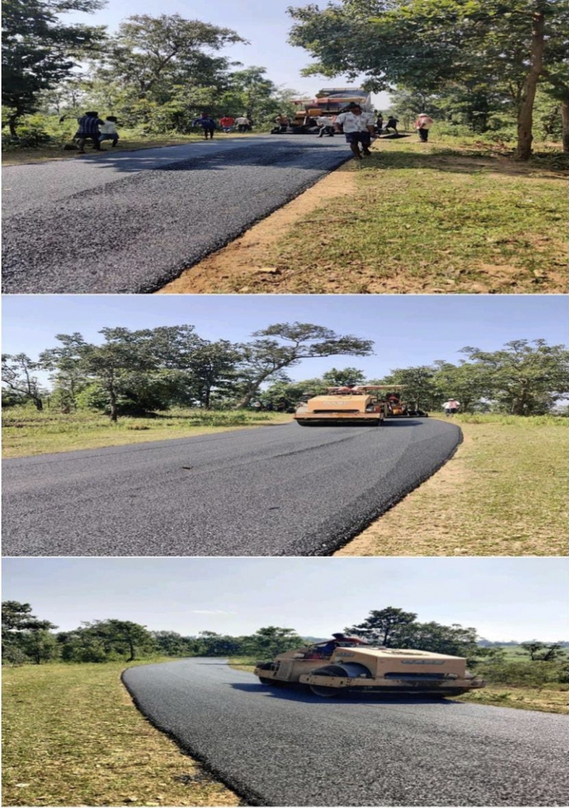 आम जन को बेहतर आवागमन सुनिश्चित करने जिले में सड़कों के संधारण का काम तेजी से जारी कलेक्टर श्री लंगेह स्वयं प्रतिदिन कर रहे हैं समीक्षा