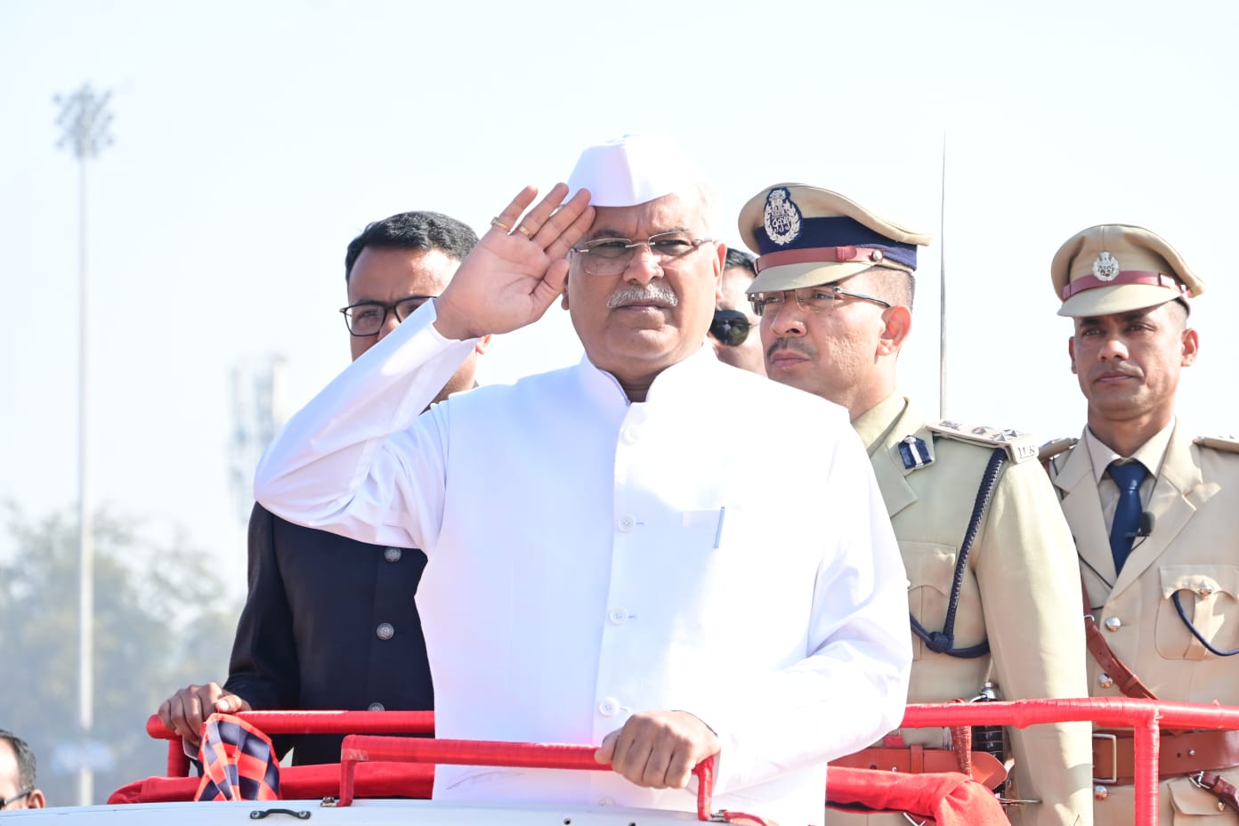 मुख्यमंत्री भूपेश बघेल ने आज गणतंत्र दिवस के अवसर पर प्रदेशवासियों को अनेक महत्वपूर्ण सौगात दी 