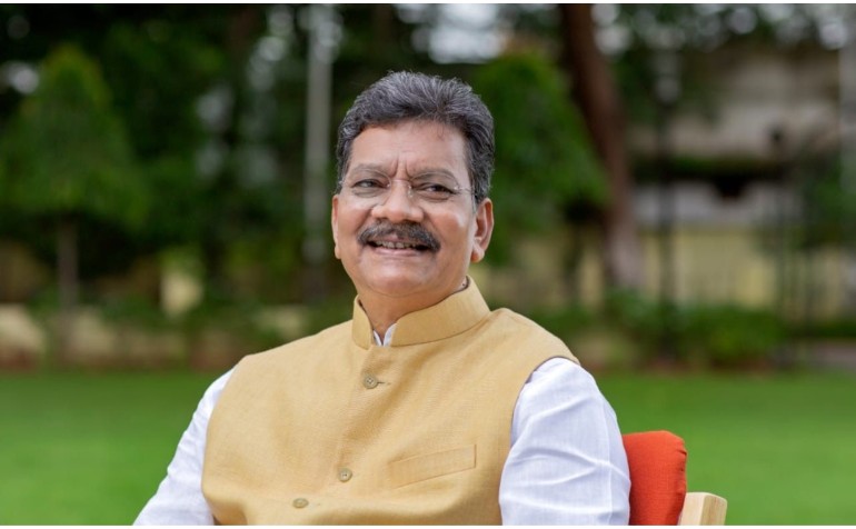 विधानसभा अध्यक्ष डॉ.चरणदास महंत आज रहेंगे एमसीबी जिले के प्रवास पर लोकार्पण-शिलान्यास के माध्यम से देंगे करोड़ों के विकास कार्यों की सौग़ात