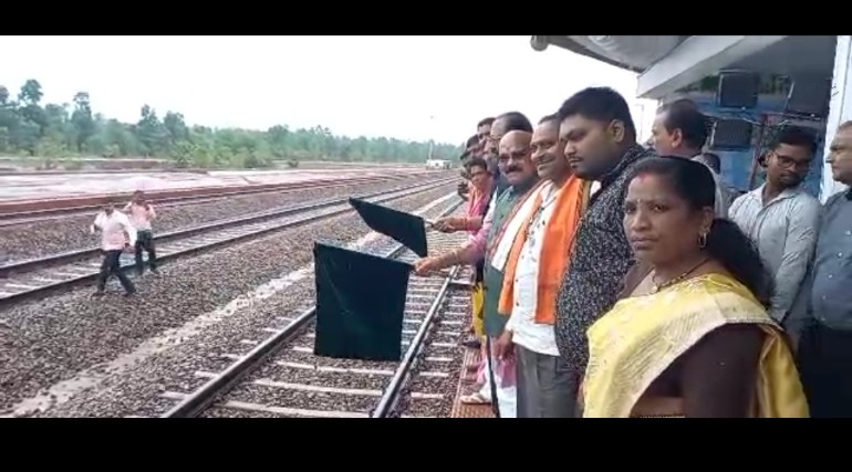 अंतागढ़ से रायपुर नई ट्रेन को मिली हरी झंडी