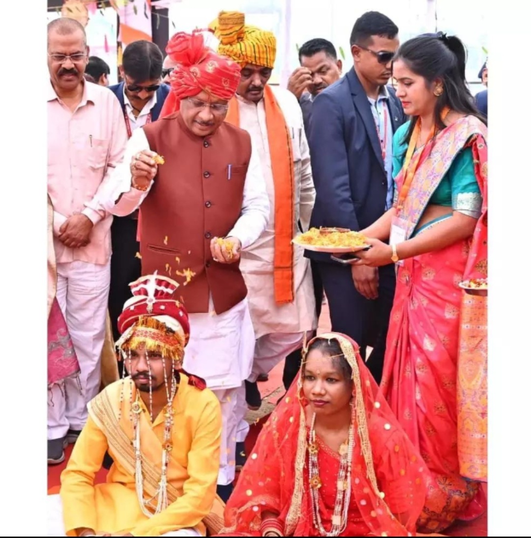 छत्तीसगढ़ ने रचा इतिहास: 6,412 जोड़ों का सामूहिक विवाह गोल्डन बुक ऑफ वर्ल्ड रिकॉर्ड में दर्ज