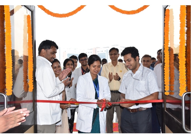 एम्स रायपुर में पेपरलेस लैब जांच प्रणाली शुरू ओपीडी मरीजों को मिलेगी तेज़ और आसान सुविधा