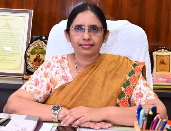 सीएम हेल्पलाइन, जनदर्शन और सुशासन के मामलों में लापरवाही बर्दाश्त नहीं, गुणवत्तापूर्ण निराकरण करें अधिकारी &ndash; कलेक्टर श्रीमती रोक्तिमा यादव